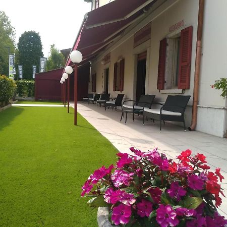 Albergo Grifone 1891 Peschiera del Garda Exteriör bild